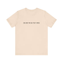 Load image into Gallery viewer, She Likes The Way That I Fiddle Unisex T-Shirt